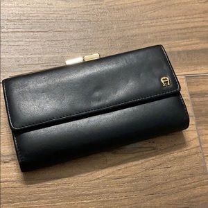 Etienne Aigner Wallet